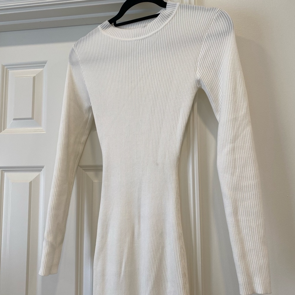 Missguided Ribbed Dress with Side Slit - Picture 5 of 6